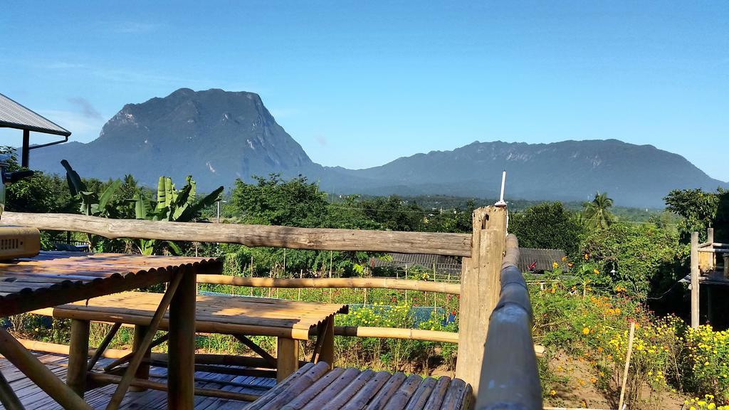 Baan Aingdoi Homestay, Chiang Dao Exteriér fotografie