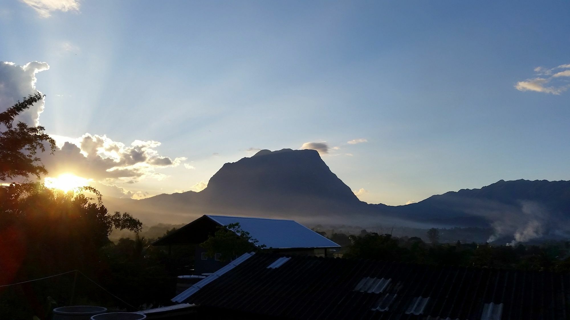 Baan Aingdoi Homestay, Chiang Dao Exteriér fotografie