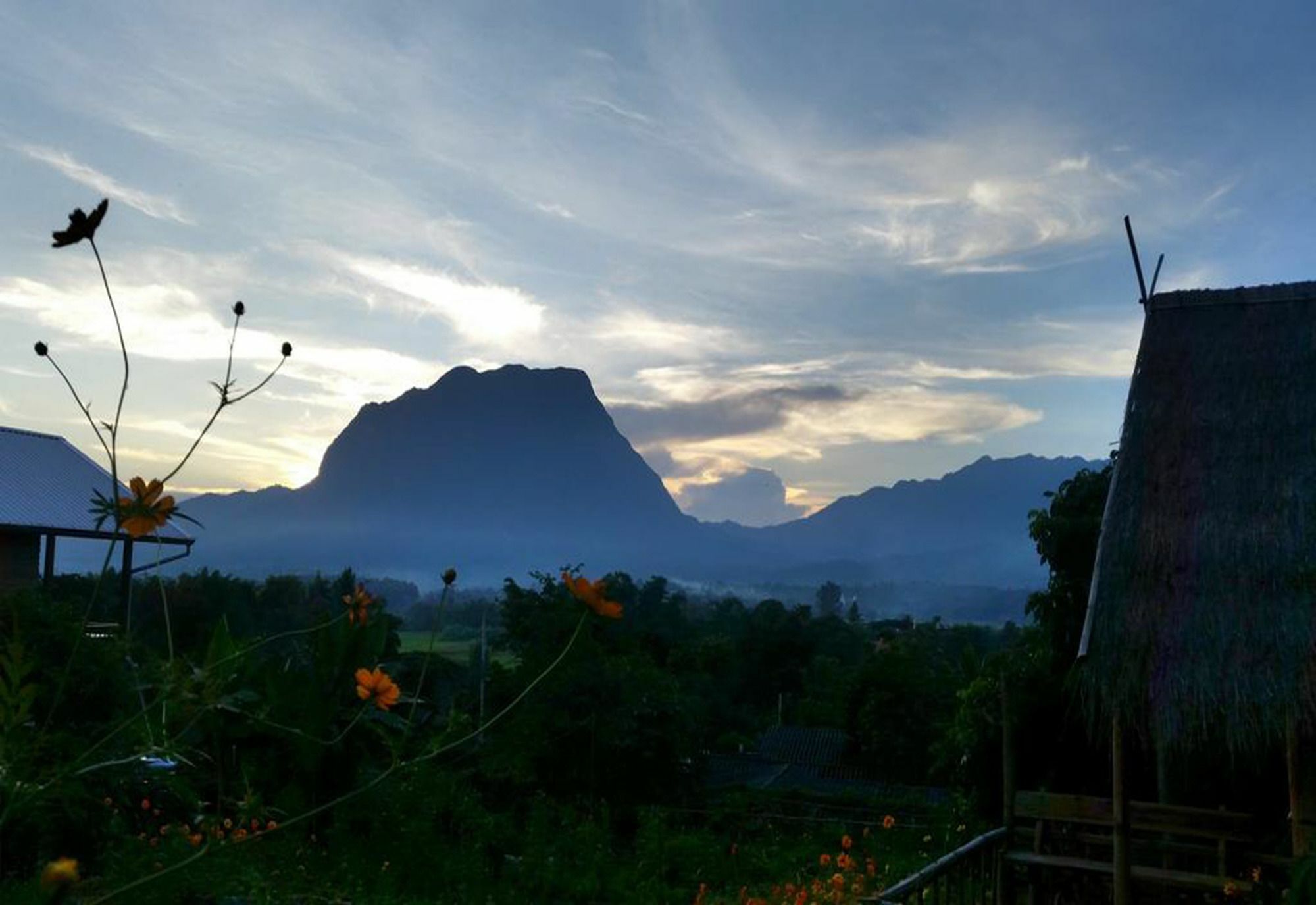 Baan Aingdoi Homestay, Chiang Dao Exteriér fotografie